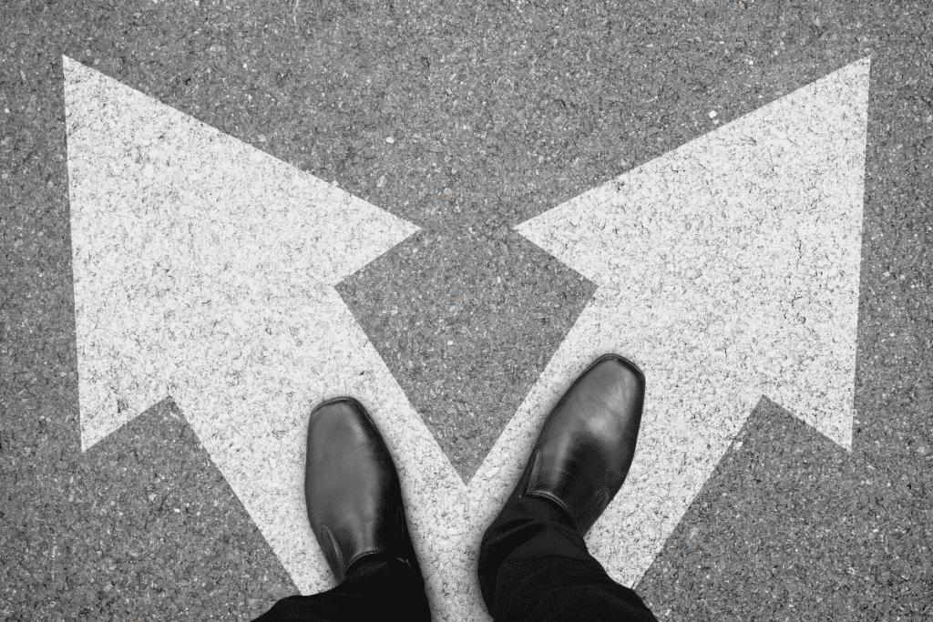 Decision-making - Leadership Qualities - KNOLSKAPE