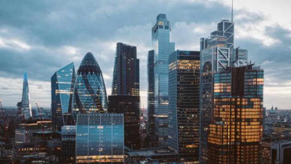 KNOLSKAPE - Webinar - BFSI Reset Transforming the Talent Engine of UK’s Financial Sector - 18 September 2025 (1)
